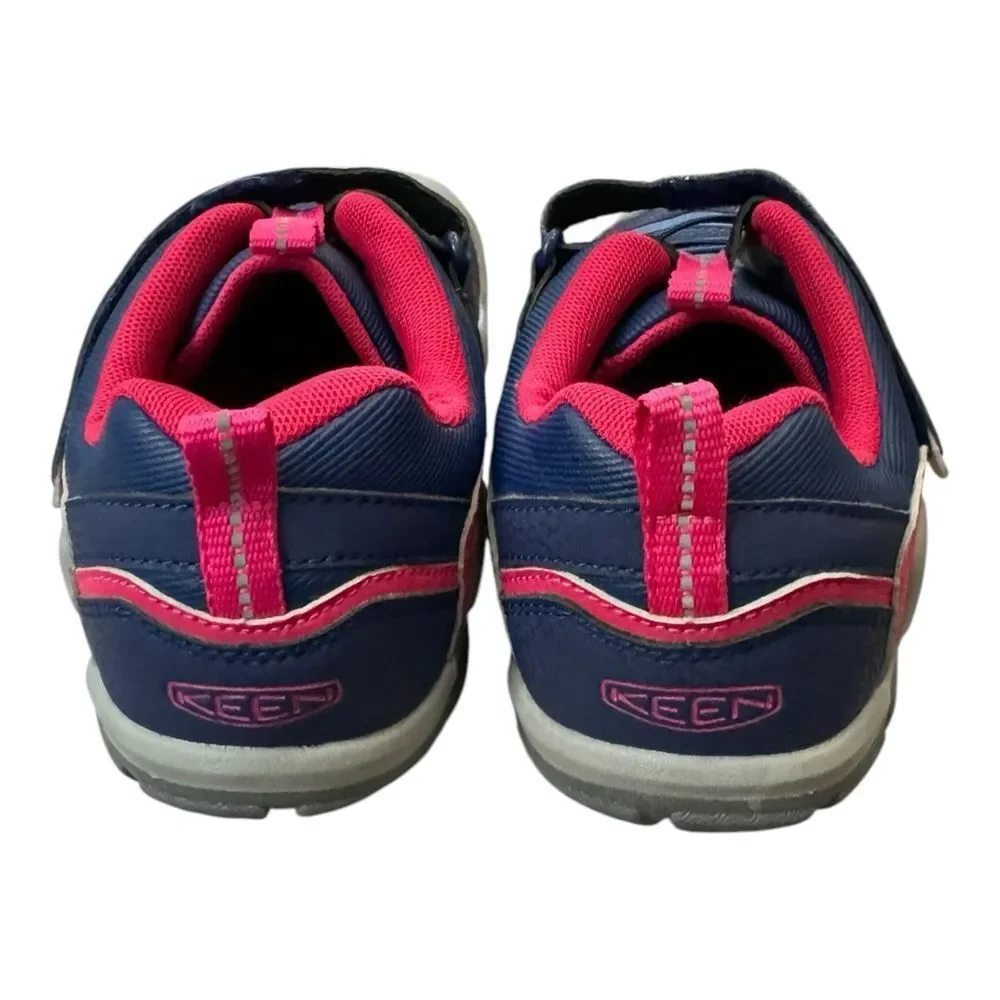 New KEEN Big Kids' Knotch Peak Easy Close Youth Sneakers 6